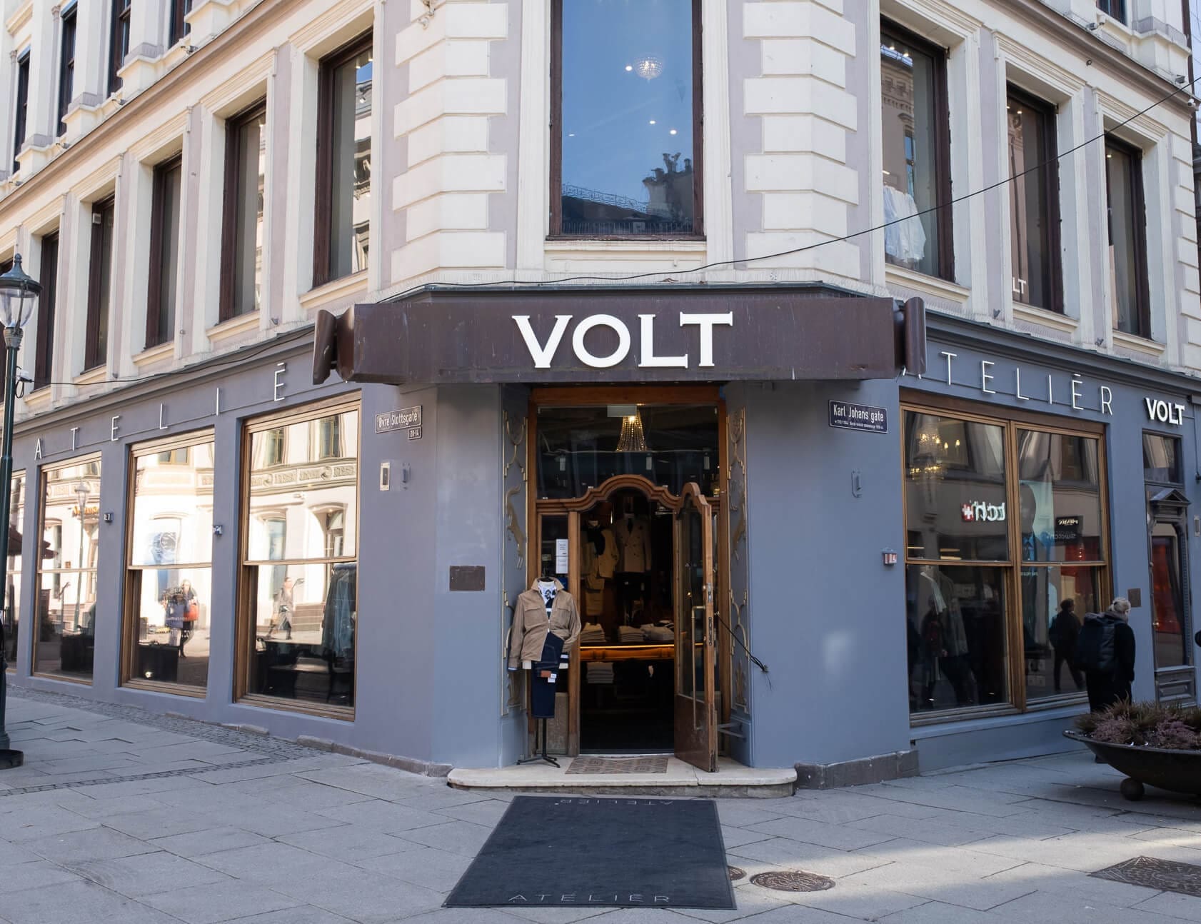 Volt